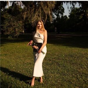 Elegant White One-Shoulder Dress